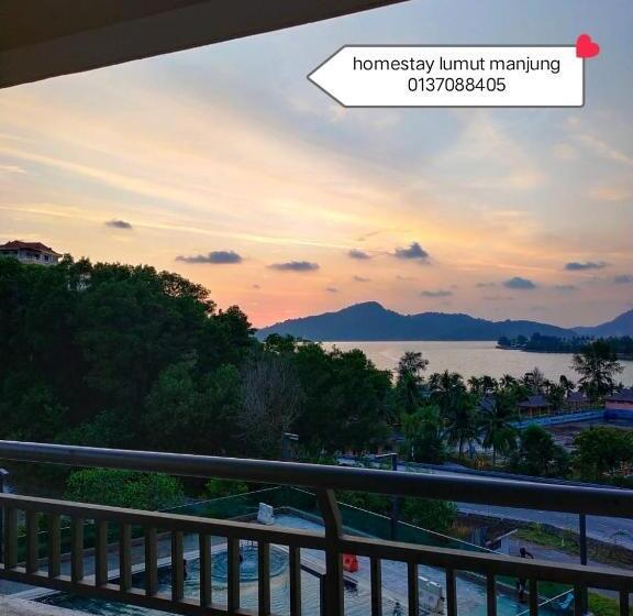 Marina Heights Hotel 3 Bedrooms Swimming Pool View Lumut Manjung