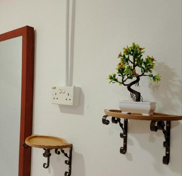 پانسیون Lawer Guesthouse