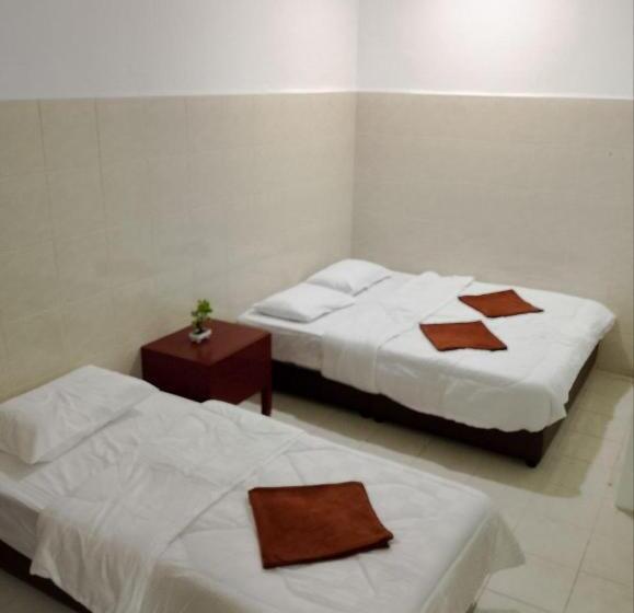 پانسیون Lawer Guesthouse