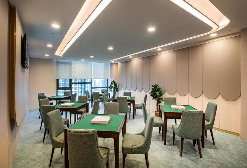 Sunway Sanctuary   Seniors Hotel & Residences
