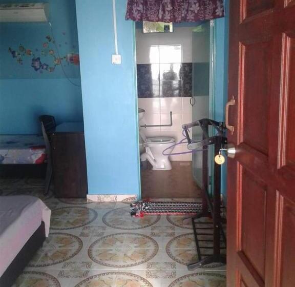 هاستل Ella S Place Salang Tioman