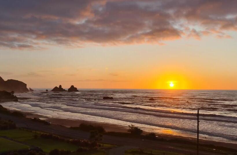 مبيت وإفطار View With A Room Nz   Boutique Beachfront Accommodation On The Great Coast Road