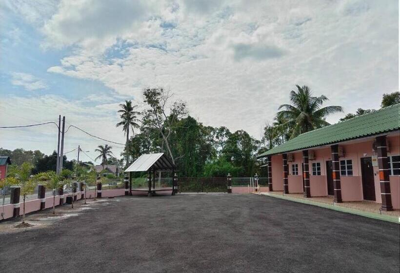 فندق Chalet Sri Bayu