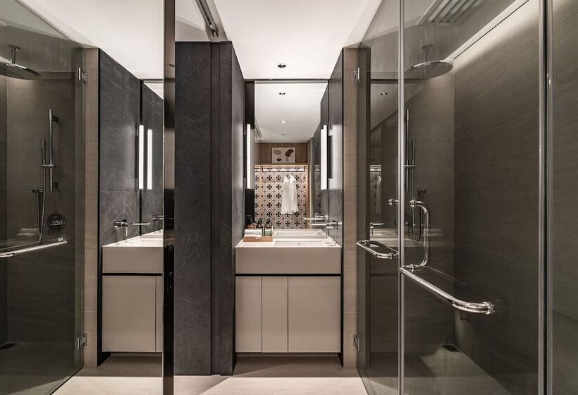 فندق Crowne Plaza Penang Straits City By Ihg