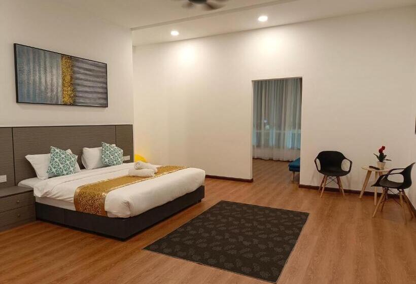 هتل Lestari Inn Residence