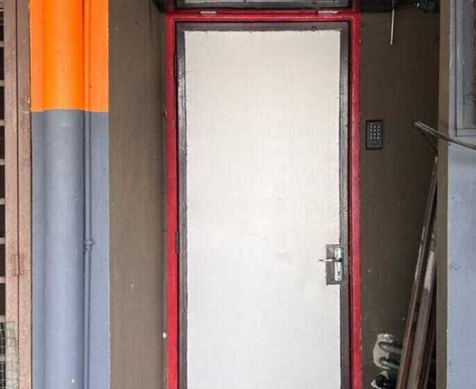 호텔 Oyo 90866 Rakyat Inn