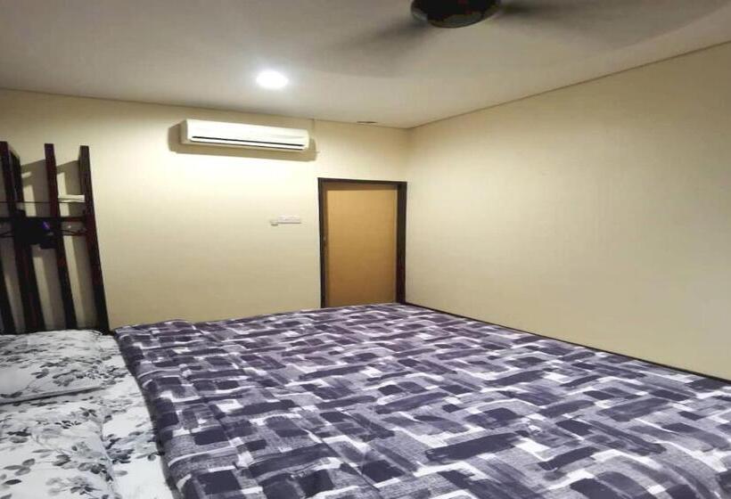 هتل Oyo 90883 Pavilion Inn