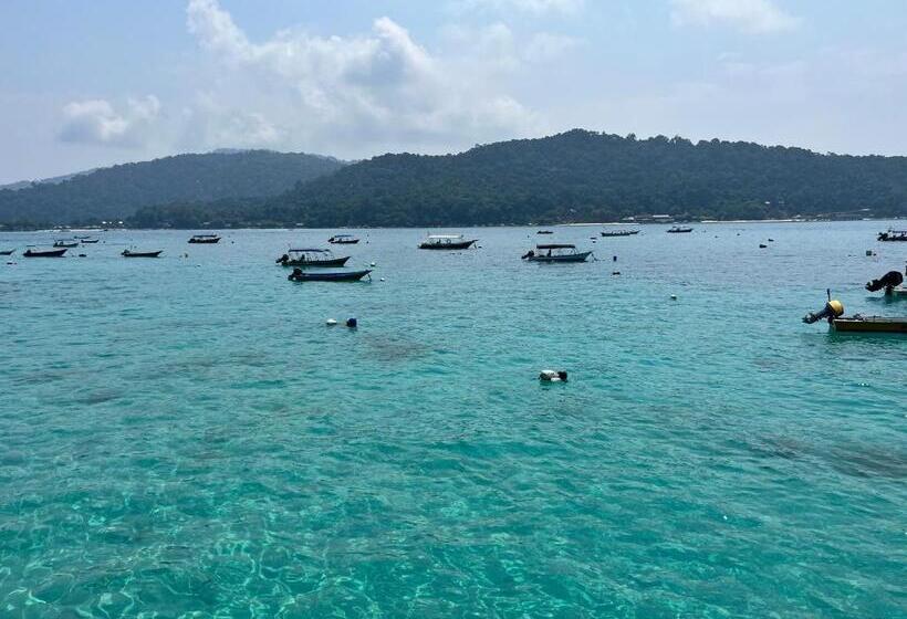 فندق Perhentian Suria