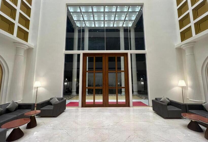 Отель Pride Resort, Rajkot