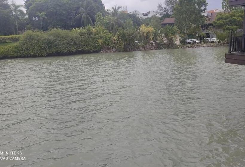 酒店 Villa Dalam Laut 530