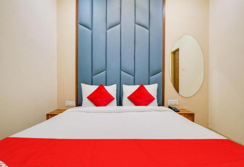 Oyo Hotel Bliss Stay