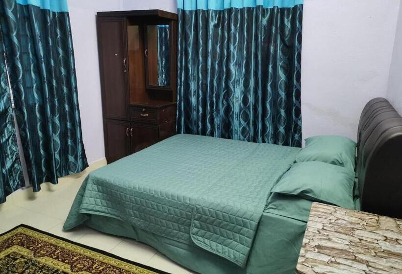 펜션 Desa Kemboja Homestay