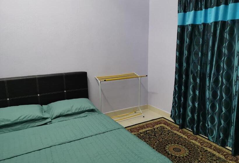 펜션 Desa Kemboja Homestay