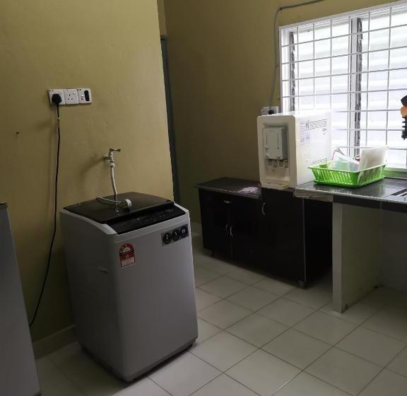 펜션 Desa Kemboja Homestay