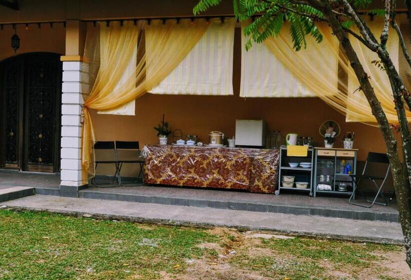 펜션 Guesthouse Khatib