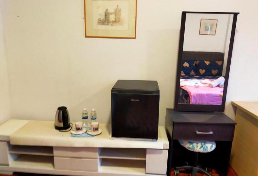 펜션 R2l5y Room 1 With Balcony And Bathroom