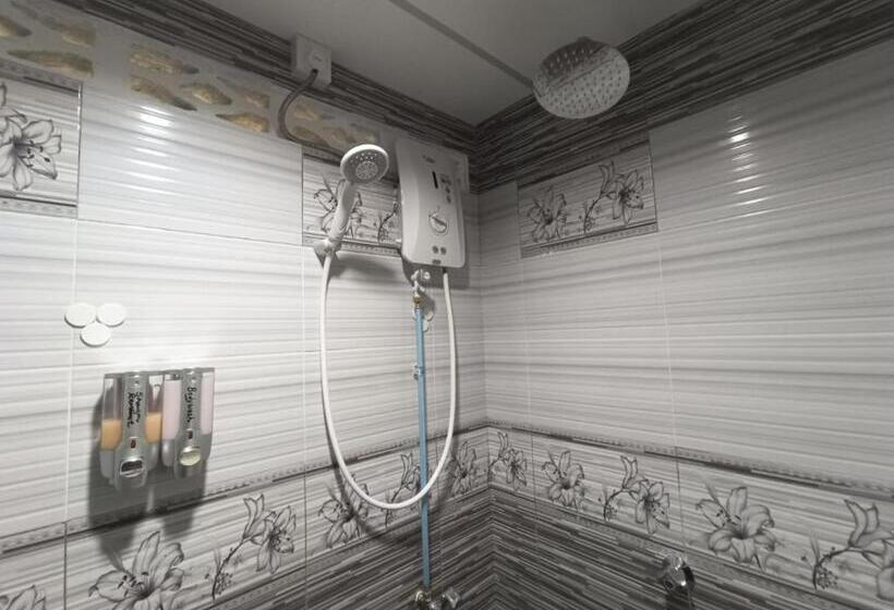 بنسيون Roomstay Nimaza Bilik 2