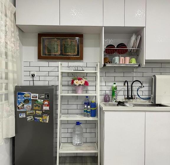 پانسیون Venice Raudhah Guest House