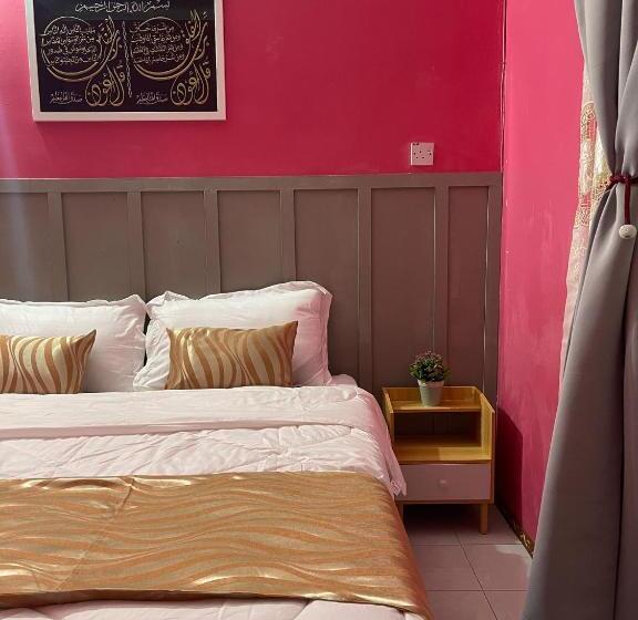 پانسیون Venice Raudhah Guest House