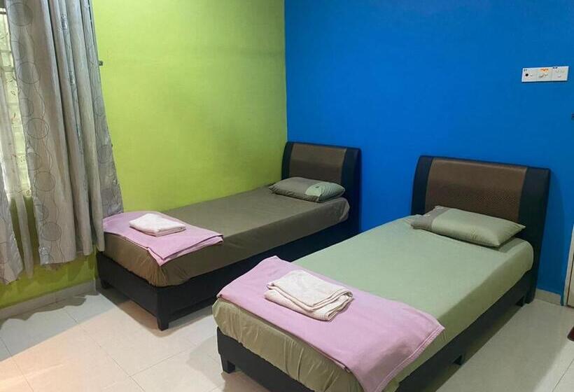 فندق صغير Kotokoh Inn