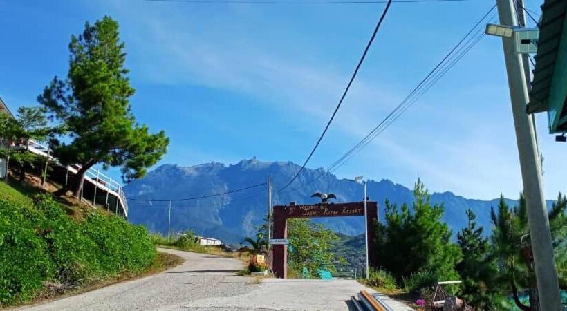 בית מלון כפרי Jr Resort