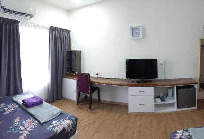 فندق Ummi Guestroom