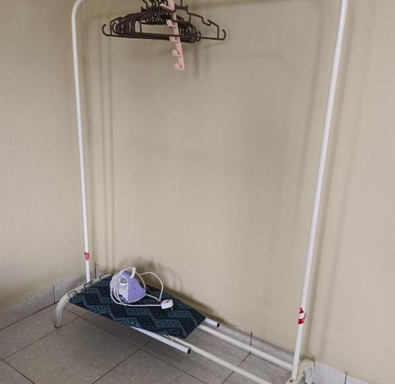 모텔 Alza Budgetstay