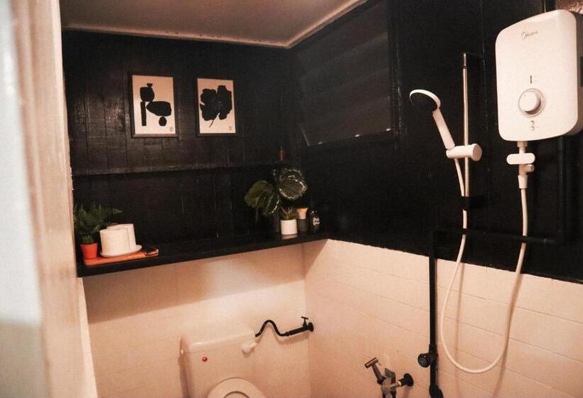 پانسیون Rumapoko Guesthouse