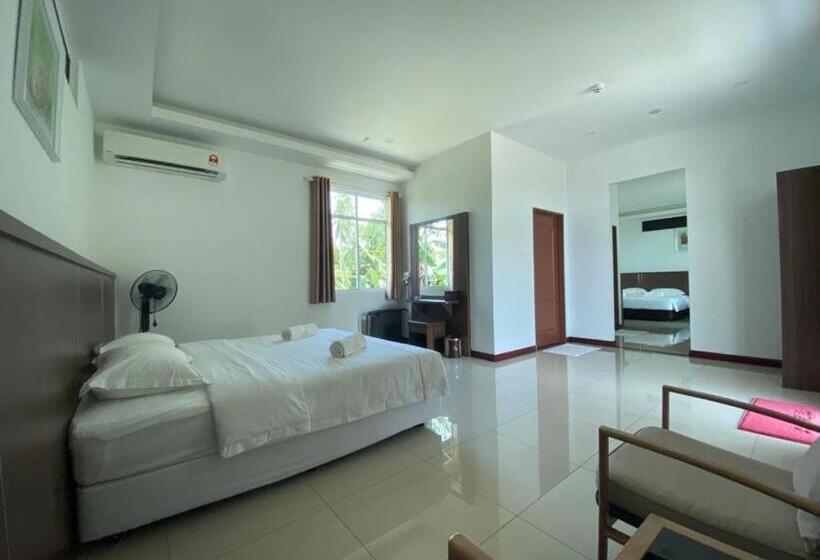استراحتگاه D View Holiday Homes