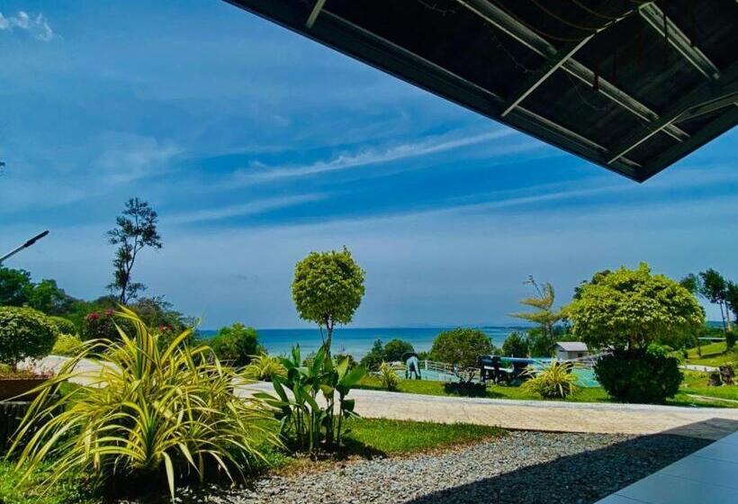 استراحتگاه D View Holiday Homes