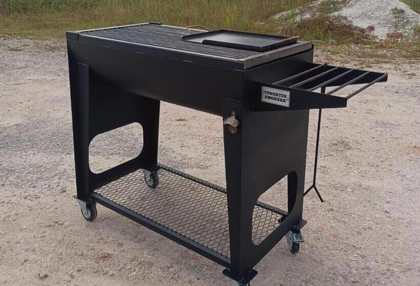 Villa Motel Mas Guesthouse