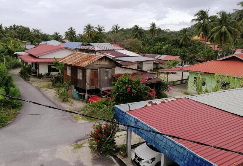 هاستل Teriang Village Inn