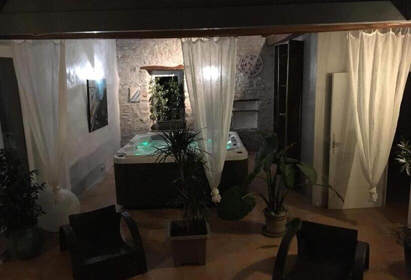 住宿加早餐  Les Hôtes Du Ranquet