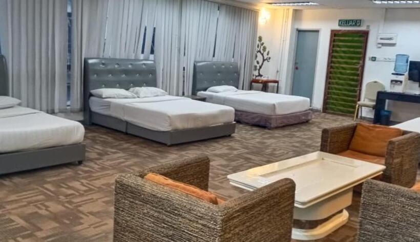 Golden Leaf Hotel Danga Bay 5 Minutes Hospital Hsa,zoo,angsana Mall,20 Minutes Utm, Legoland