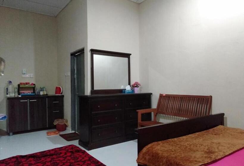 هتل کپسول Roomstay Aqilah Pasir Puteh Kelantan