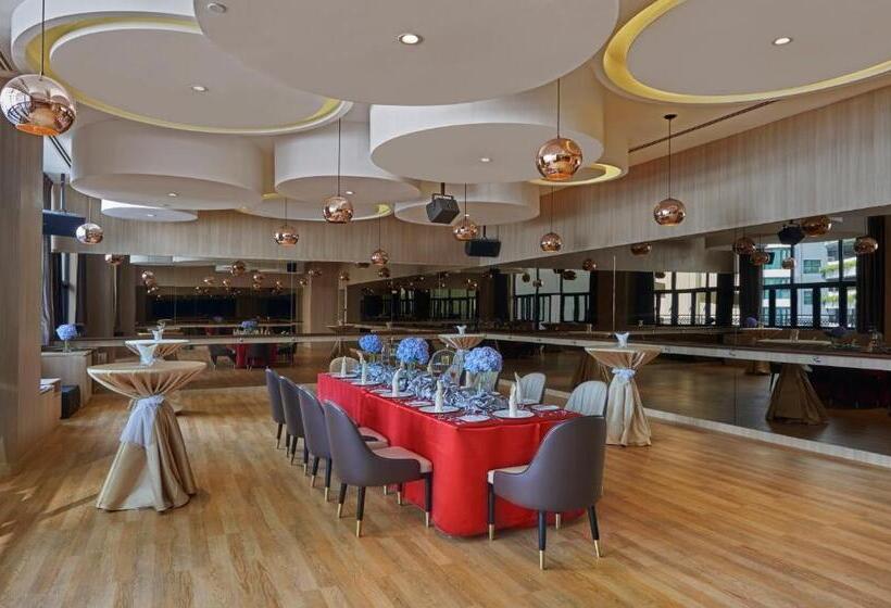 هتل Geo Resort &