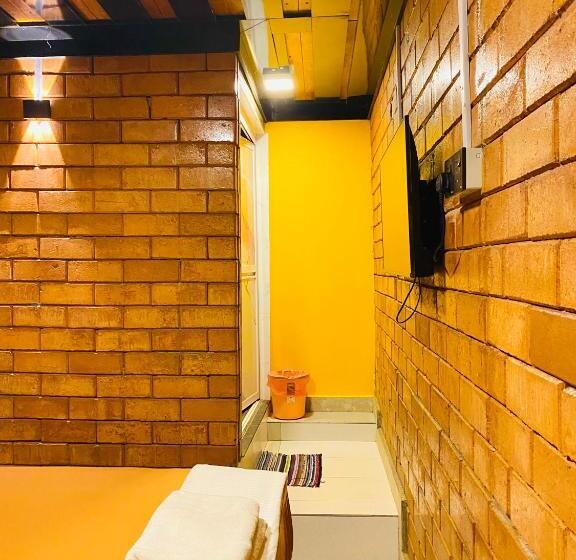فندق على الطريق Suza Hostel
