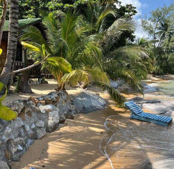 پانسیون Beach House