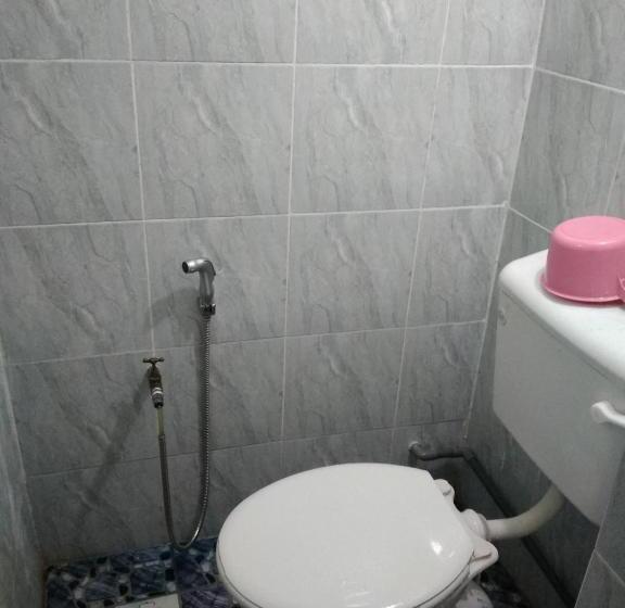 بنسيون Bonda Guesthouse Ii