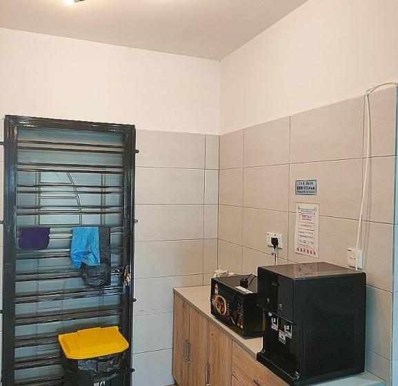 膳宿费 Naira Homestay Kota Bharu ,wakaf Che Yeh 4 Bilik 3 Aircond