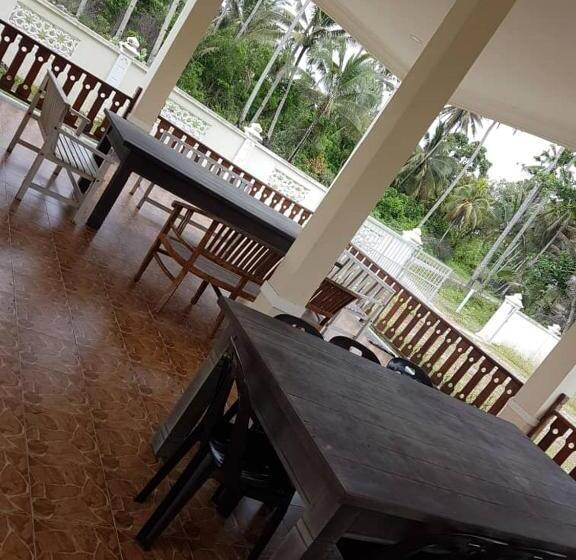 膳宿费 The Kallang House