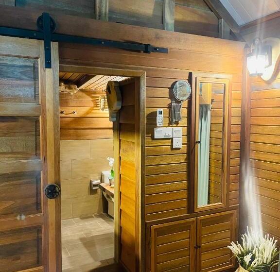 膳宿费 The Temak Villa