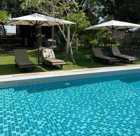 膳宿费 The Temak Villa