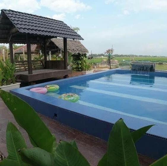 منتجع Dangau Sala D Kontena