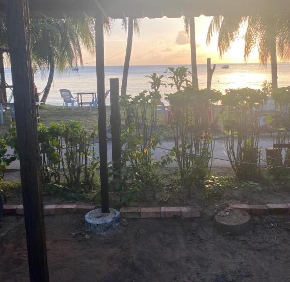 منتجع Nazri S Place 2