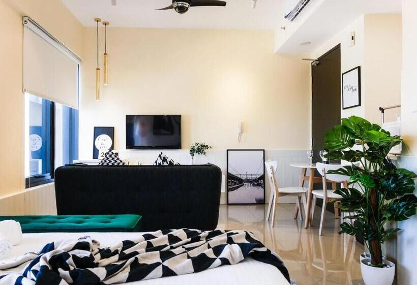 Tropicana 218 Macalister Studio With Seaview