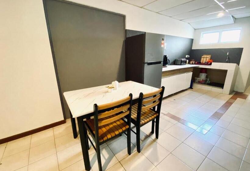 هاستل Yy Residences