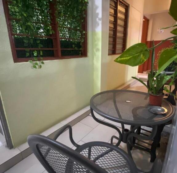 هاستل Yy Residences