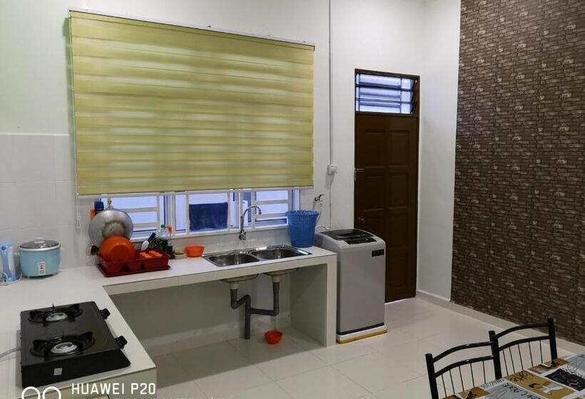 旅馆 Zuriana Ashraf Homestay Kota Bharu