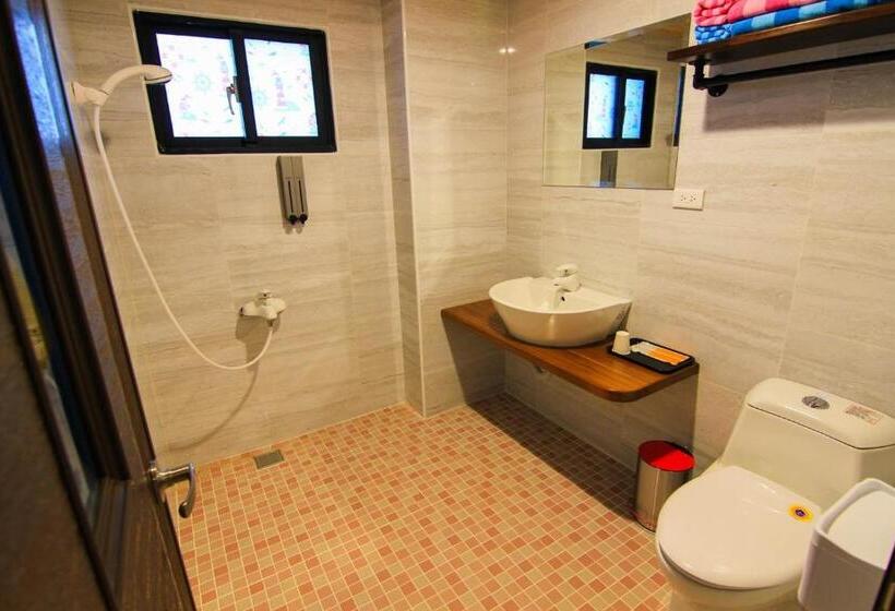 تختخواب و صبحانه Air Force